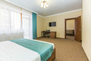 Отель Чайка Геленджик Люкс-6